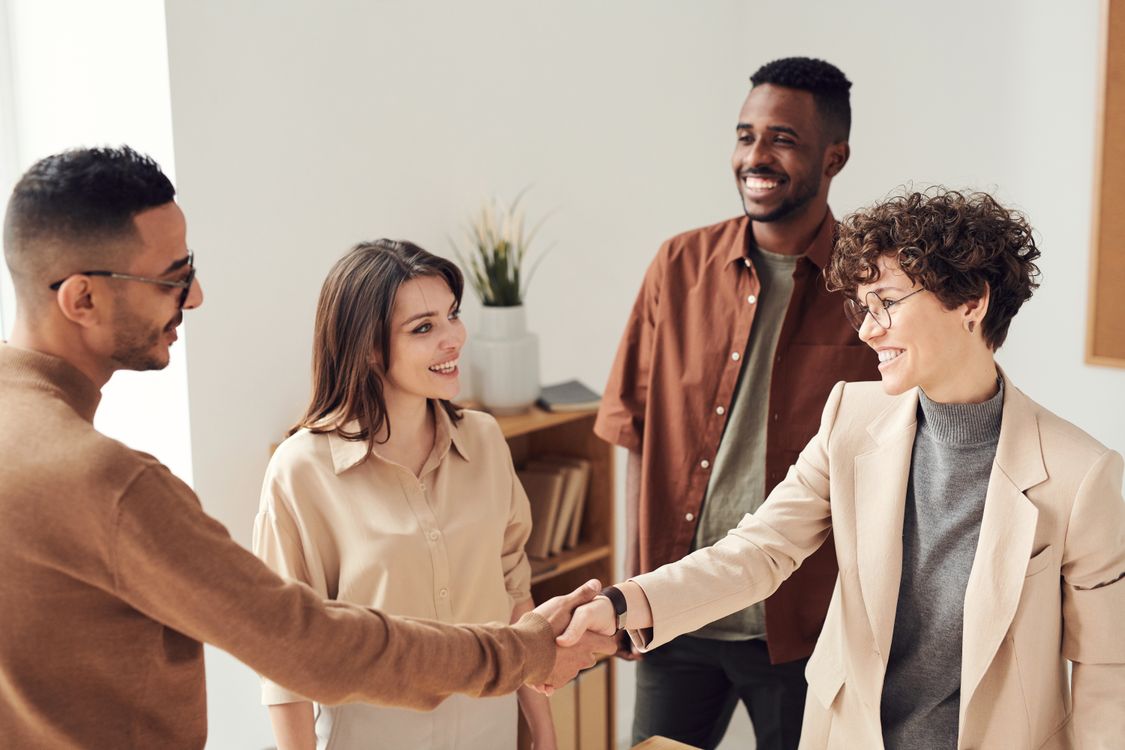 Virtual Assistant Interview Questions (With Strong Answers)